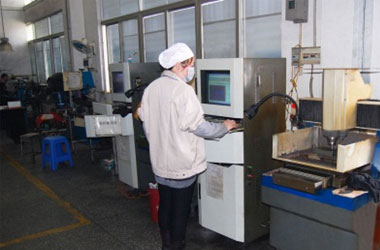 CNC數(shù)控機(jī)床